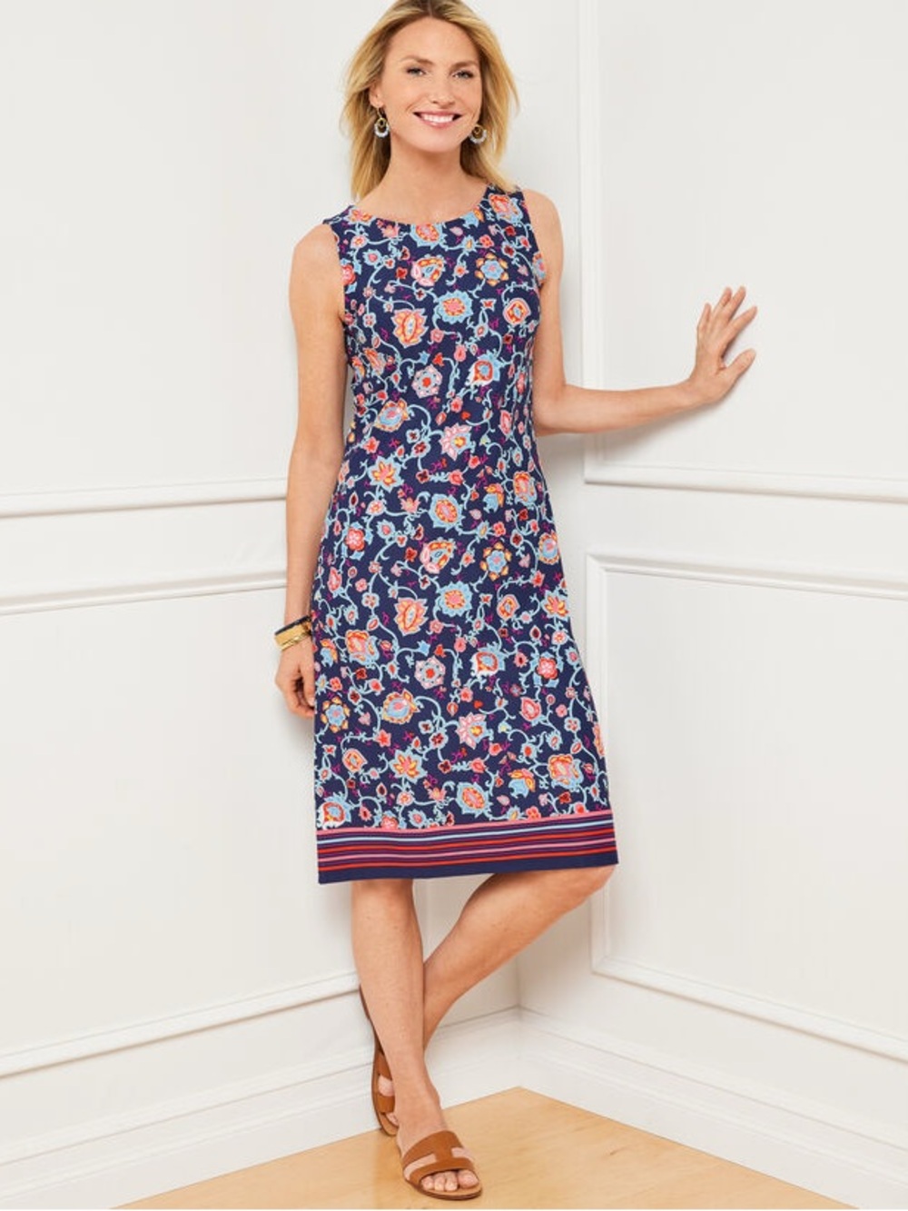 TALBOTS EFFORTLESS JERSEY SHIFT DRESS - STITCHED FLORAL Size Medium
